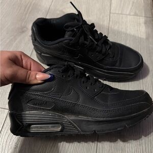 Boys Nike Airmax 90 size 5.5y